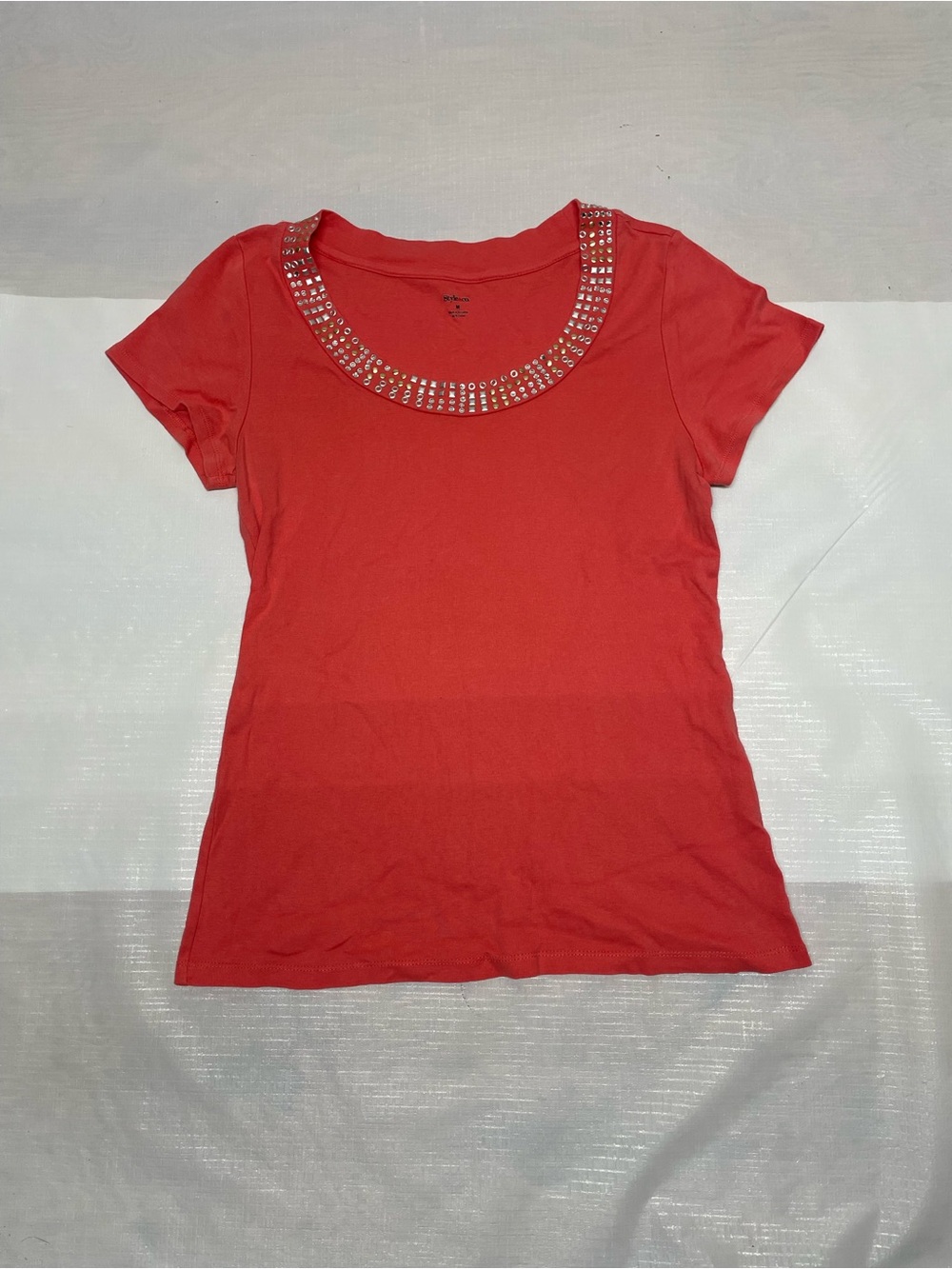 Style & Co. Coral Short Sleeve Scoop Neck Top with Rhinestone Trim Sz: Medium